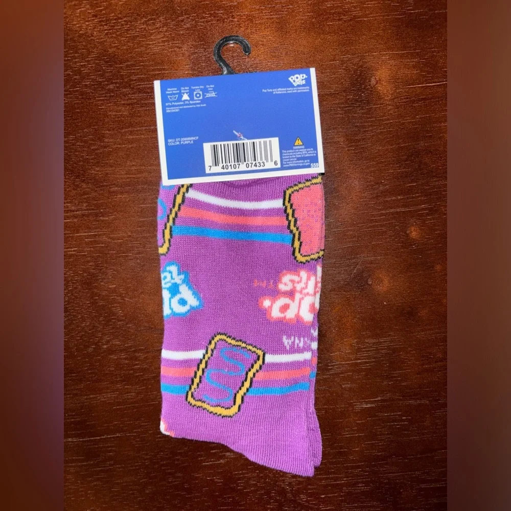POP TARTS NOVELTY CREW SOCKS NWT MEN’S SHOE SIZE 6-12